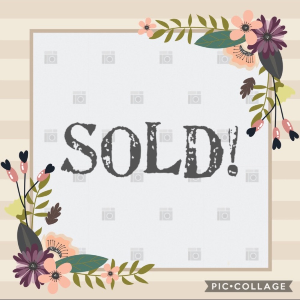 SOLD! Ivanka Trump Jacket